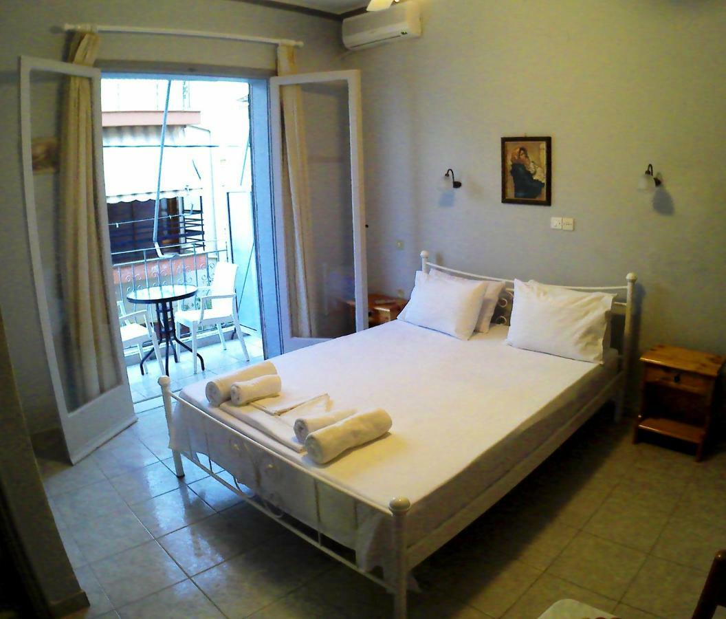 Hotel Difo à Loutra Edipsou  Extérieur photo